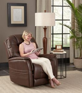 Pride Elegance VivaLift! Power Recliner Lifestyle